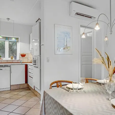 Gorgeous In With Wifi Holiday home *