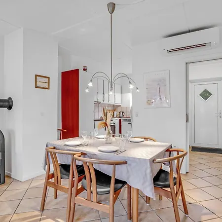 Gorgeous In With Wifi Holiday home *