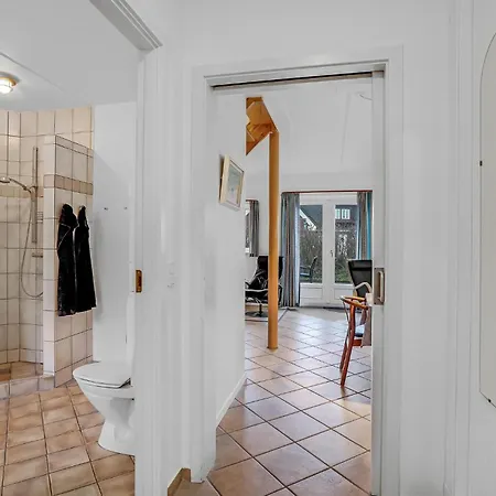 Dejligt Hus Med 3 Soveværelser I Blåvand Feriehus *